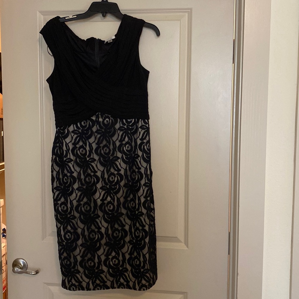 Perfect evening out dress for the summer elegant no sleeves- by Liliana! Size 14